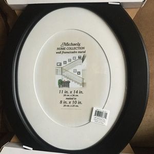 Picture frames- oval 11x14